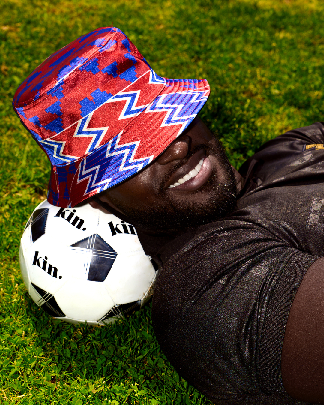 Haiti Reversible Satin Bucket Hat