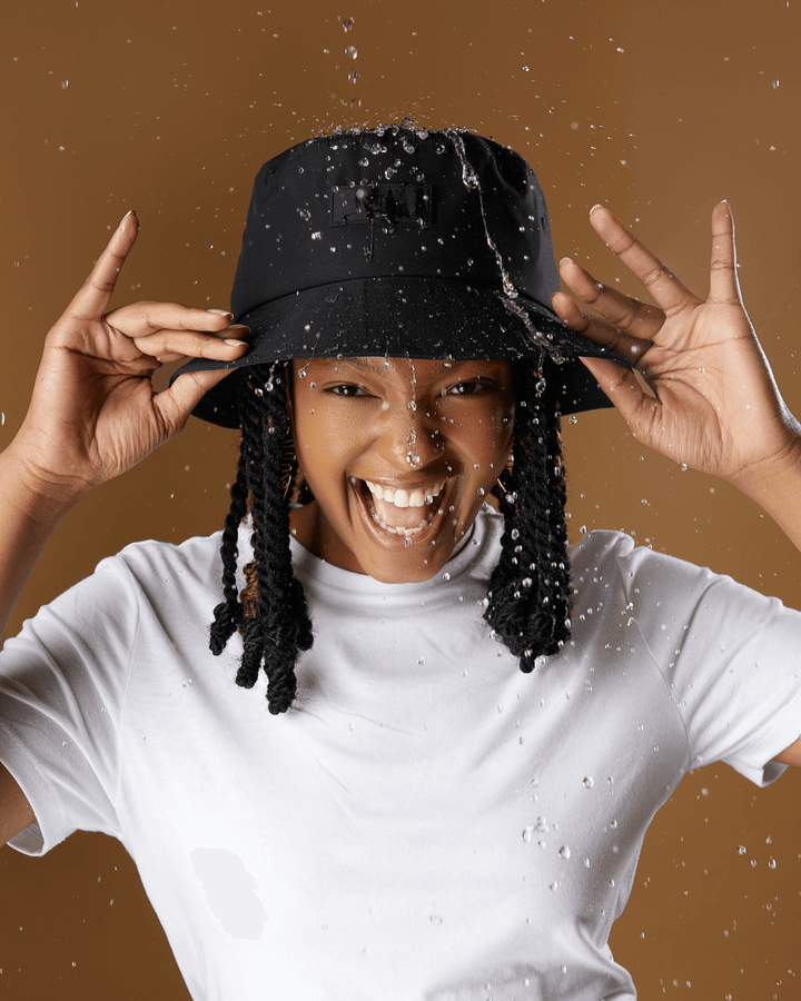 [ROMANTIC CROWN]★SHINING KNIT BUCKET HAT SHINING KNIT BUCKET HAT - ROMANTIC CROWN | 60% - Asian